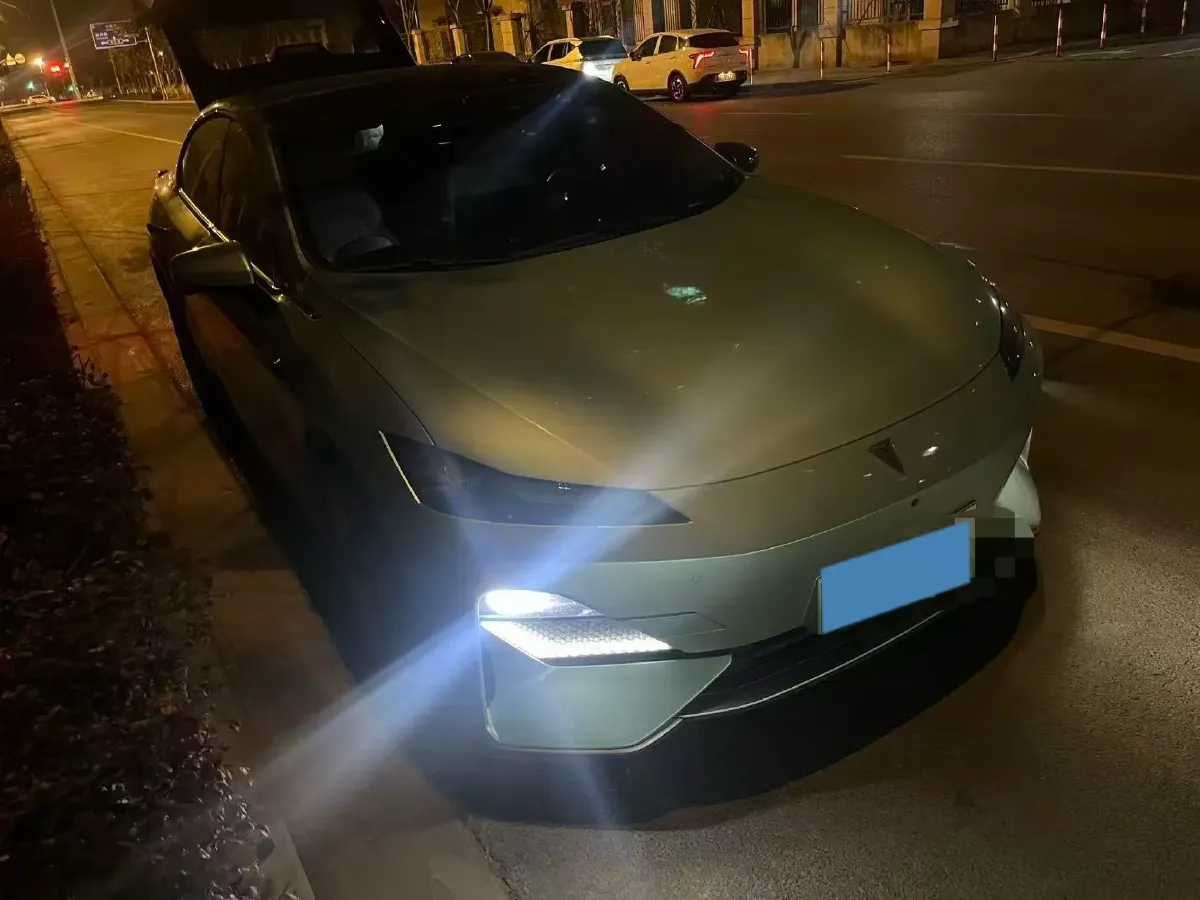 2022 DongFeng Forthing LingZhi EV BEV 68.4KWH,autocango,china used car exporter,china ev exporter,chinese used car exporter,chinese used ev exporter