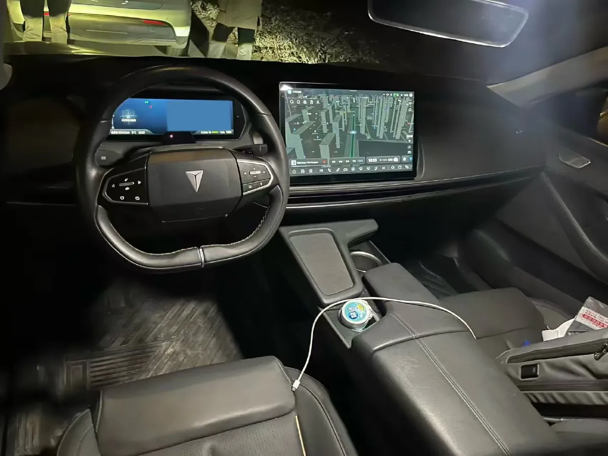 2022 DongFeng Forthing LingZhi EV BEV 68.4KWH,autocango,china used car exporter,china ev exporter,chinese used car exporter,chinese used ev exporter