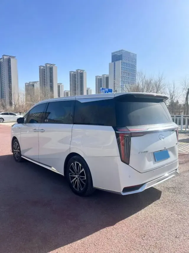 2024 GAC Trumpchi M8 2.0T 252HP L4 8AT,autocango,china used car exporter,china ev exporter,chinese used car exporter,chinese used ev exporter