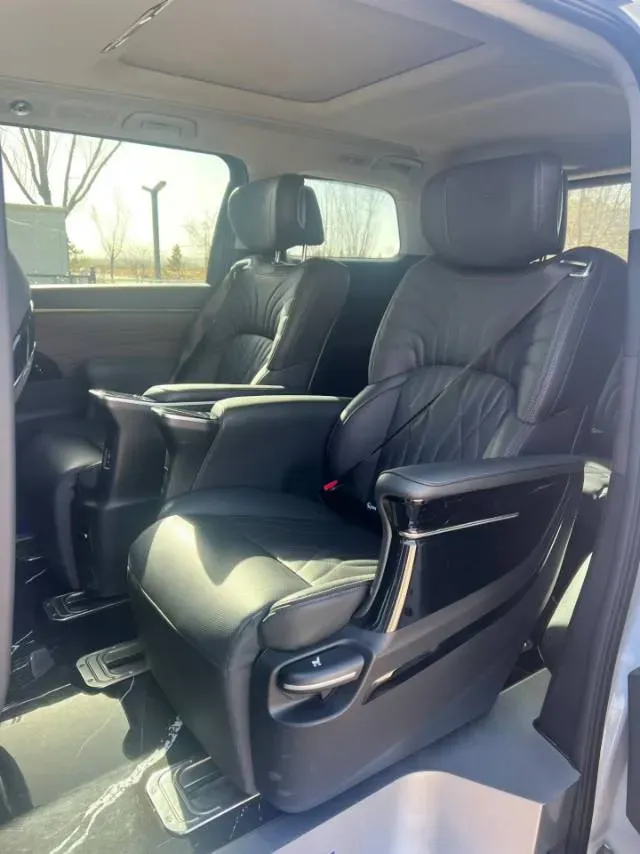 2024 GAC Trumpchi M8 2.0T 252HP L4 8AT,autocango,china used car exporter,china ev exporter,chinese used car exporter,chinese used ev exporter