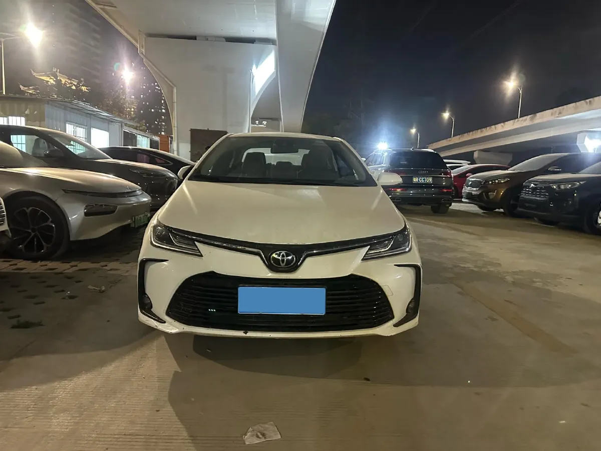 2021 Toyota Corolla 1.5L 121HP L3 CVT,autocango,china used car exporter,china ev exporter,chinese used car exporter,chinese used ev exporter