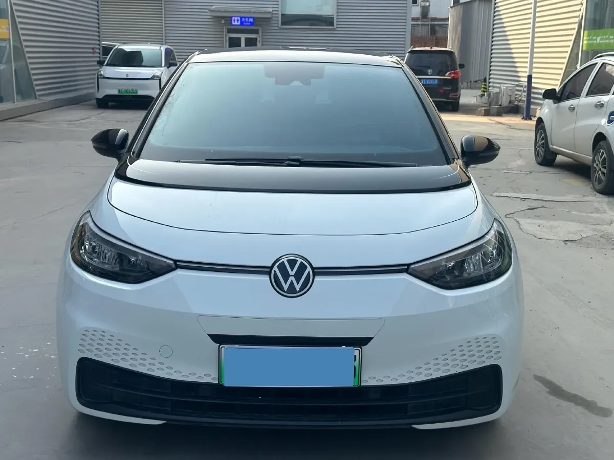 2025 Volkswagen ID.3 BEV 52.8KWH,autocango,china used car exporter,china ev exporter,chinese used car exporter,chinese used ev exporter