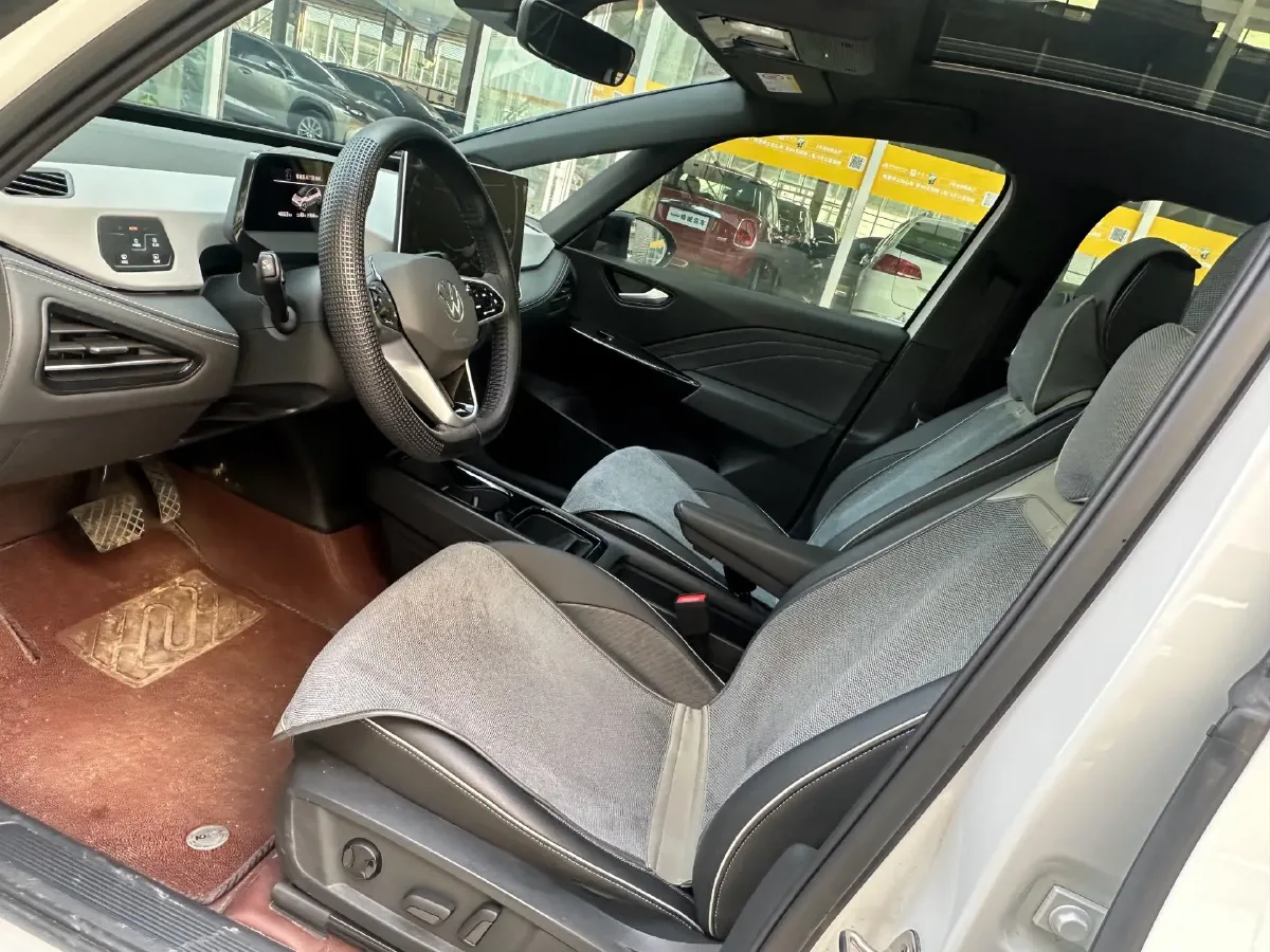 2025 Volkswagen ID.3 BEV 52.8KWH,autocango,china used car exporter,china ev exporter,chinese used car exporter,chinese used ev exporter