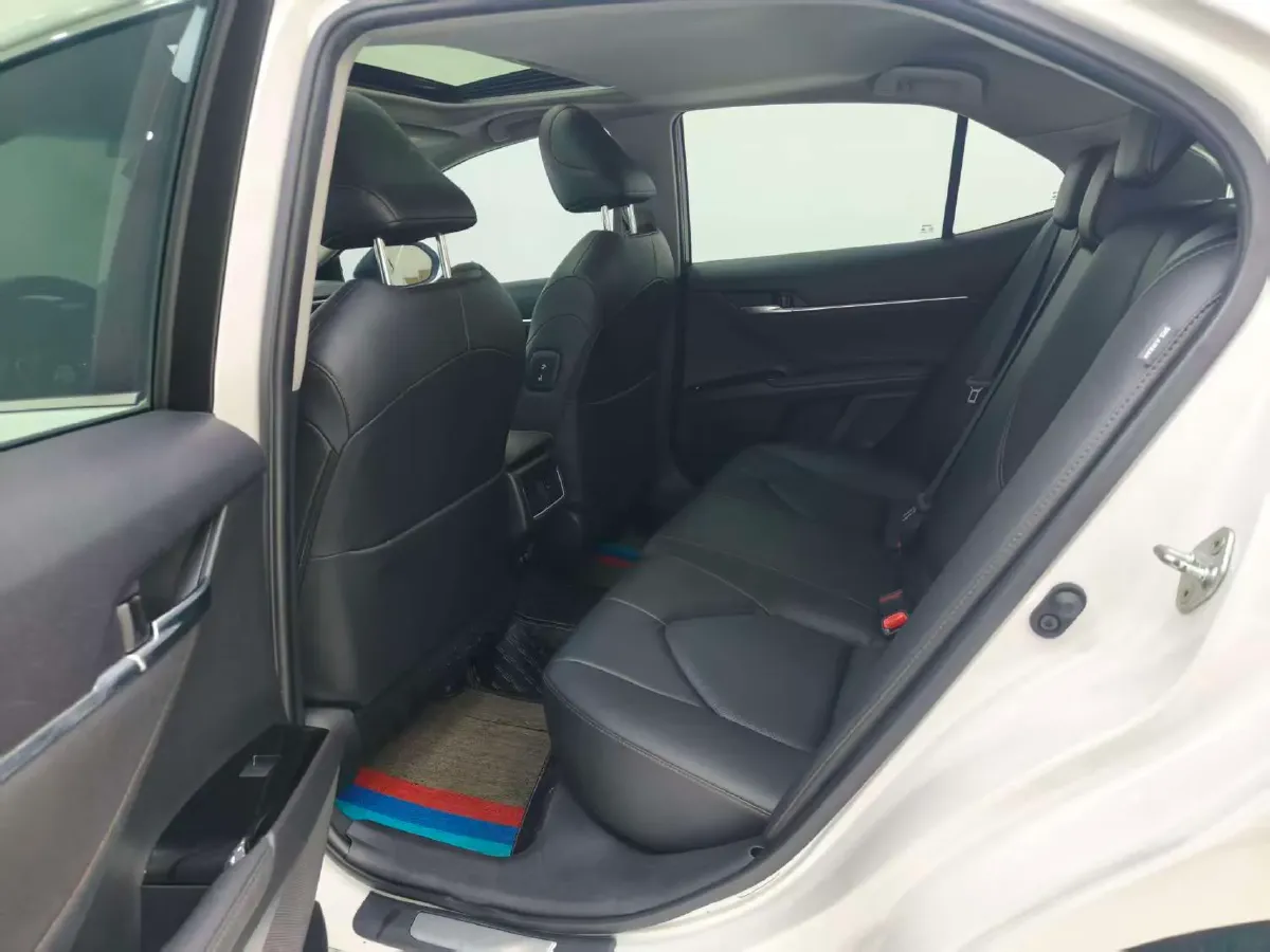 2021 Toyota Camry 2.0L 178HP L4 CVT,autocango,china used car exporter,china ev exporter,chinese used car exporter,chinese used ev exporter