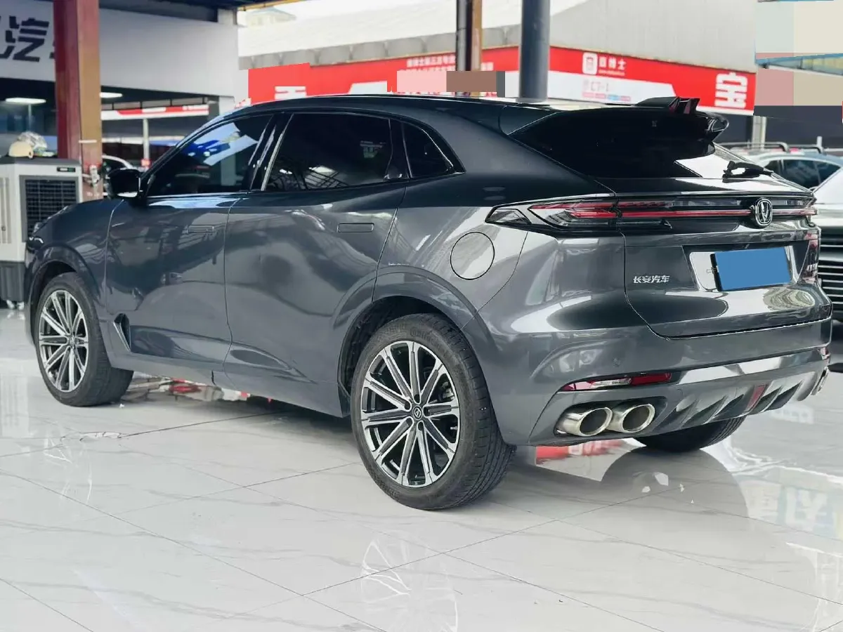 2021 ChangAn UNI-K 2.0T 233HP L4 8AT,autocango,china used car exporter,china ev exporter,chinese used car exporter,chinese used ev exporter