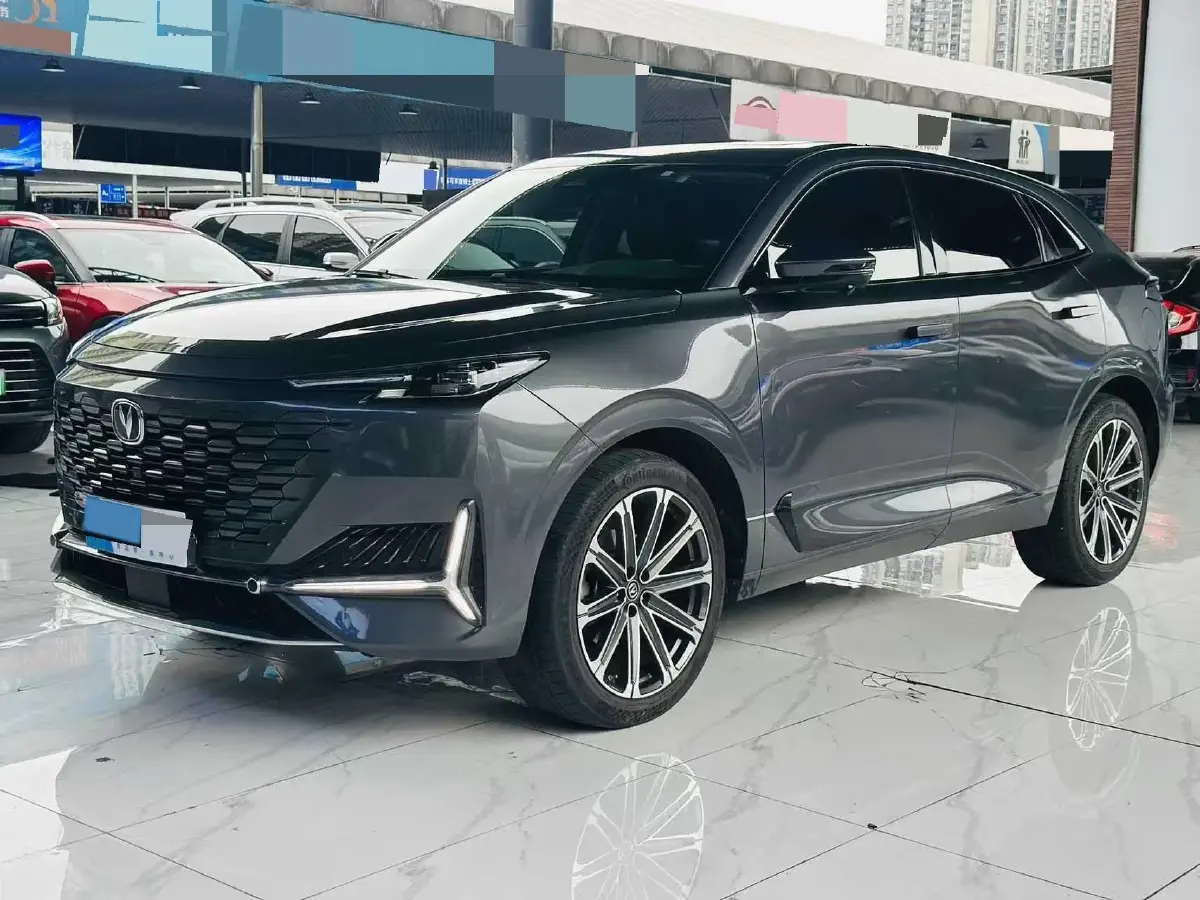 2021 ChangAn UNI-K 2.0T 233HP L4 8AT