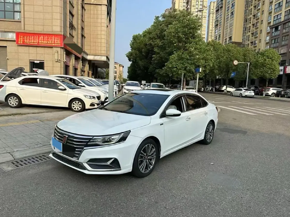 2020 Roewe i6 1.6L 125HP L4 CVT