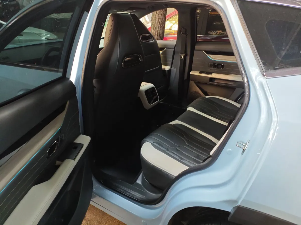 2024 Jetour ShanHai L6 1.5T 156HP L4 1DHT PHEV 19.43KWH,autocango,china used car exporter,china ev exporter,chinese used car exporter,chinese used ev exporter