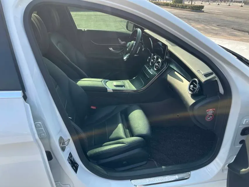 2021 Mercedes-Benz C Class 1.5T 156HP L4 9AT,autocango,china used car exporter,china ev exporter,chinese used car exporter,chinese used ev exporter