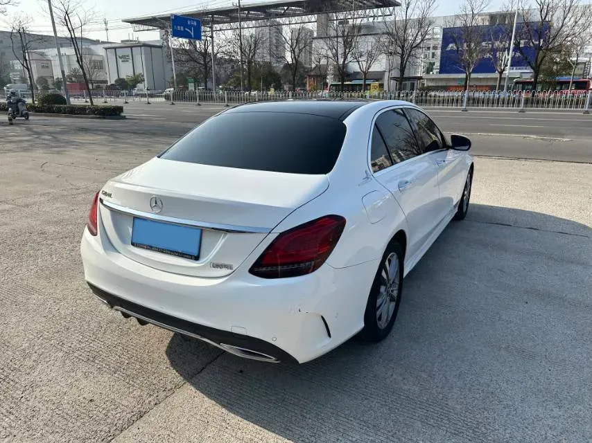 2021 Mercedes-Benz C Class 1.5T 156HP L4 9AT,autocango,china used car exporter,china ev exporter,chinese used car exporter,chinese used ev exporter