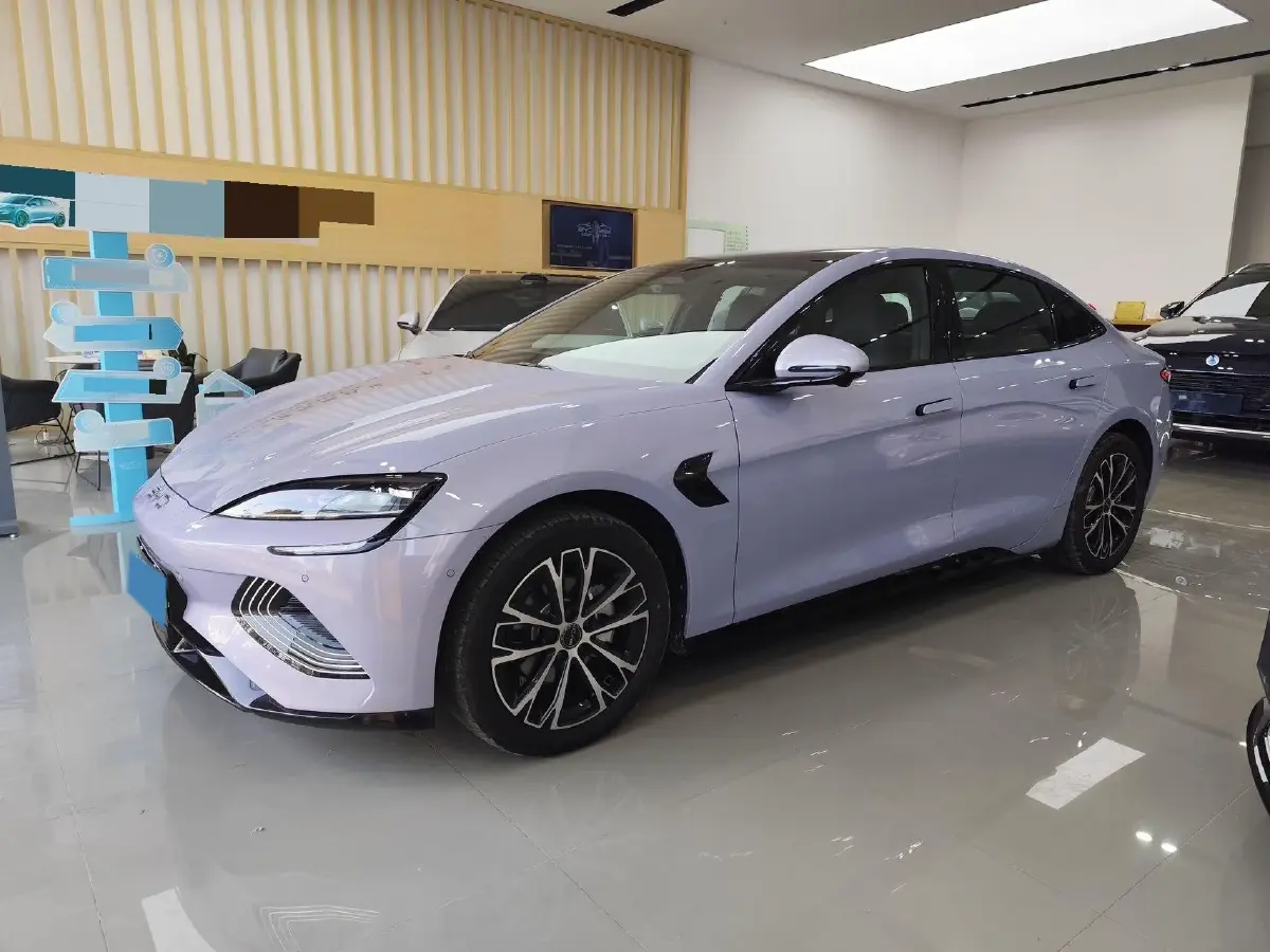 2025 BYD Seal BEV 61.44KWH