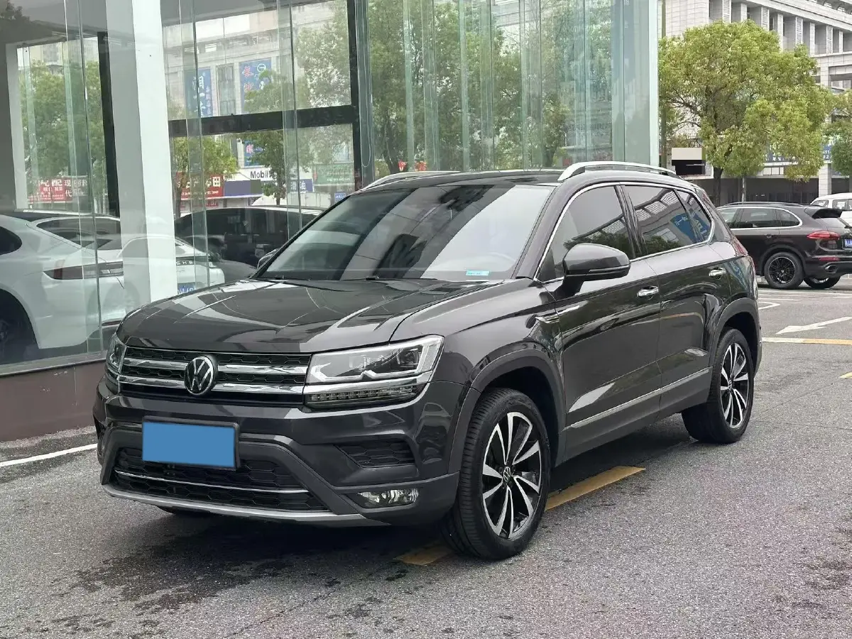 2021 Volkswagen Tharu 2.0T 186HP L4 7DCT