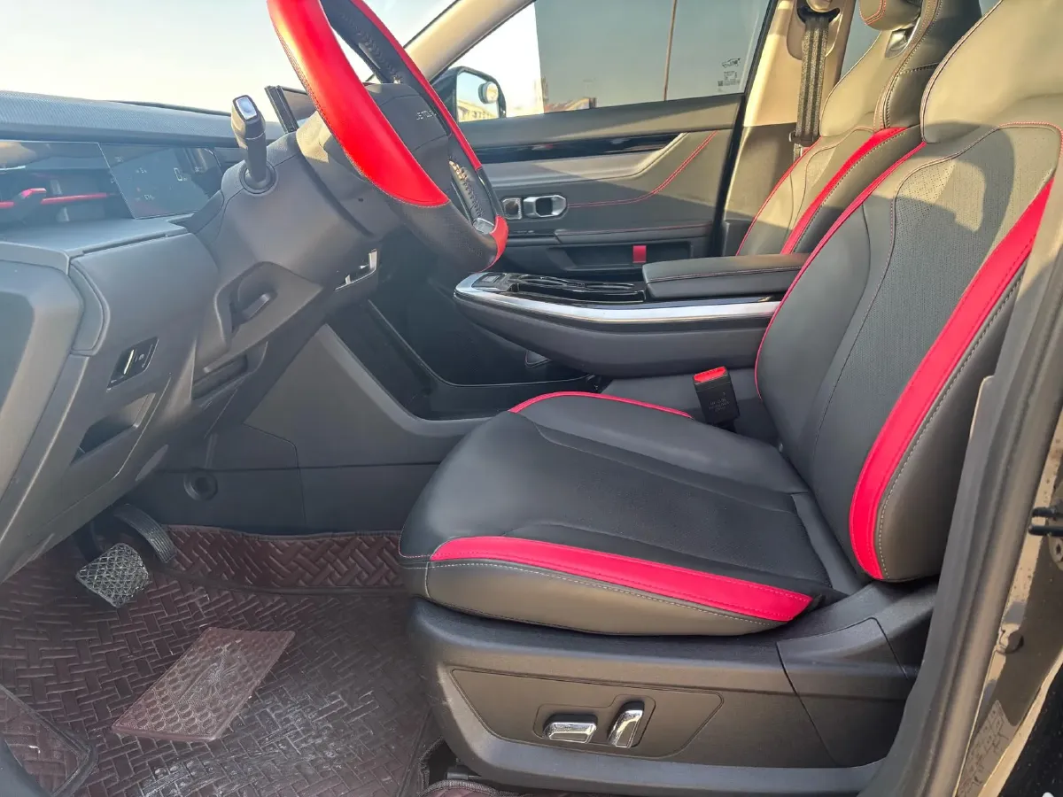 2024 Jetour DASHING 1.6T 197HP L4 7DCT,autocango,china used car exporter,china ev exporter,chinese used car exporter,chinese used ev exporter