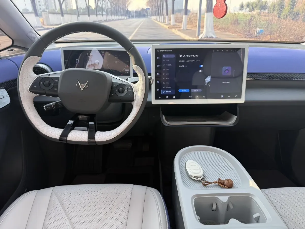 2023 JAC T8 2.0T 170HP L4 8AT,autocango,china used car exporter,china ev exporter,chinese used car exporter,chinese used ev exporter