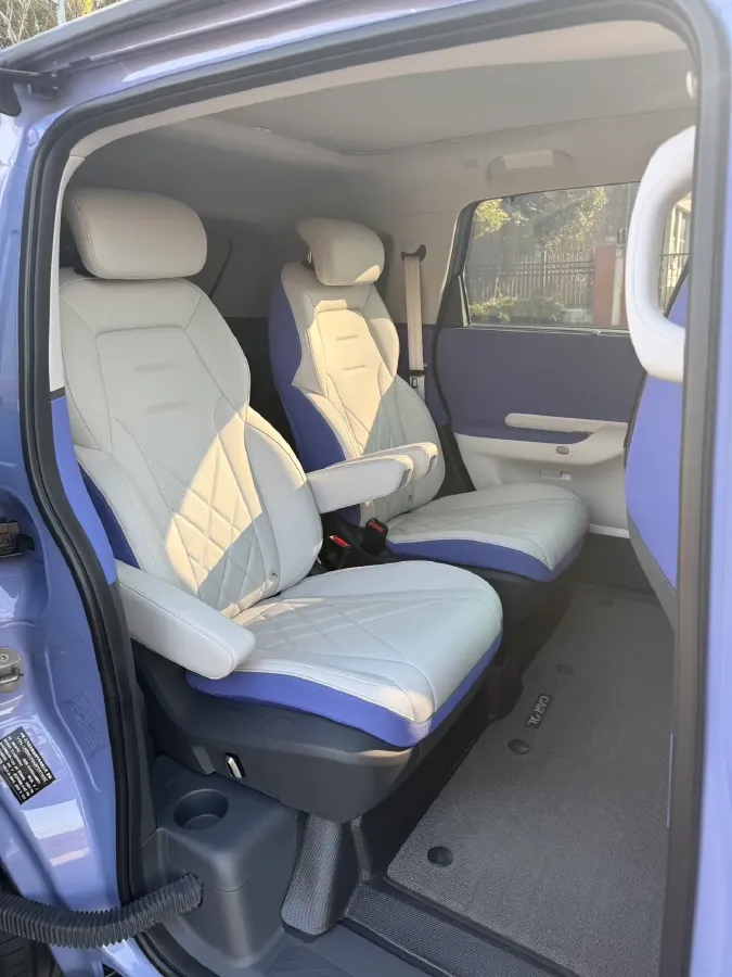 2023 JAC T8 2.0T 170HP L4 8AT,autocango,china used car exporter,china ev exporter,chinese used car exporter,chinese used ev exporter