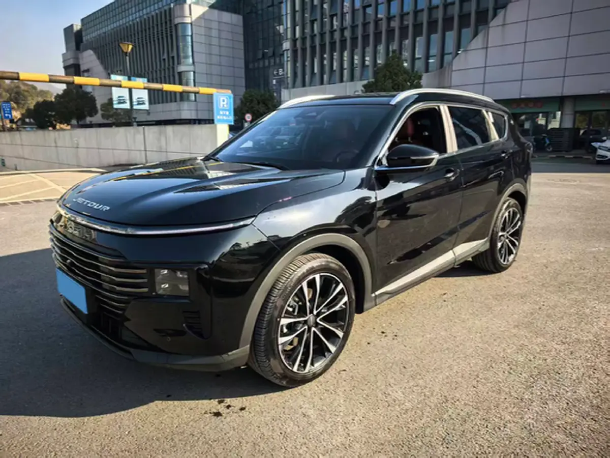 2025 Jetour X70 Plus 1.5T 184HP L4 7DCT