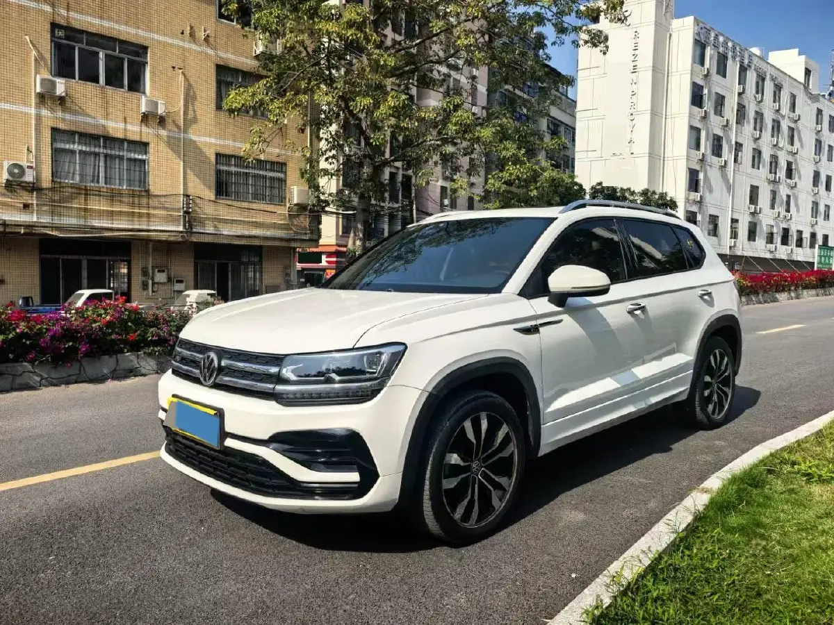 2019 MINI MINI 1.5T 102HP L3 7DCT