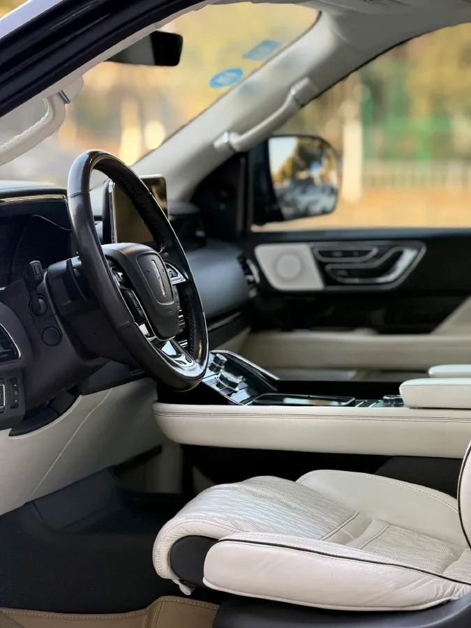 2018 Mercedes-Benz GLS Class 3.0T 333HP V6 9AT,autocango,china used car exporter,china ev exporter,chinese used car exporter,chinese used ev exporter