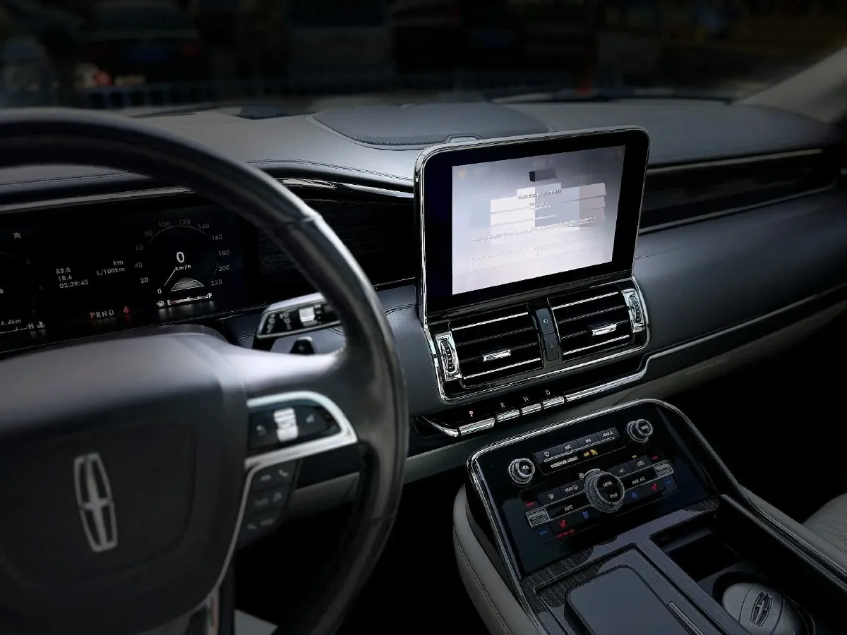 2018 Mercedes-Benz GLS Class 3.0T 333HP V6 9AT,autocango,china used car exporter,china ev exporter,chinese used car exporter,chinese used ev exporter