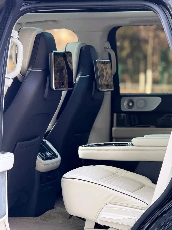 2018 Mercedes-Benz GLS Class 3.0T 333HP V6 9AT,autocango,china used car exporter,china ev exporter,chinese used car exporter,chinese used ev exporter