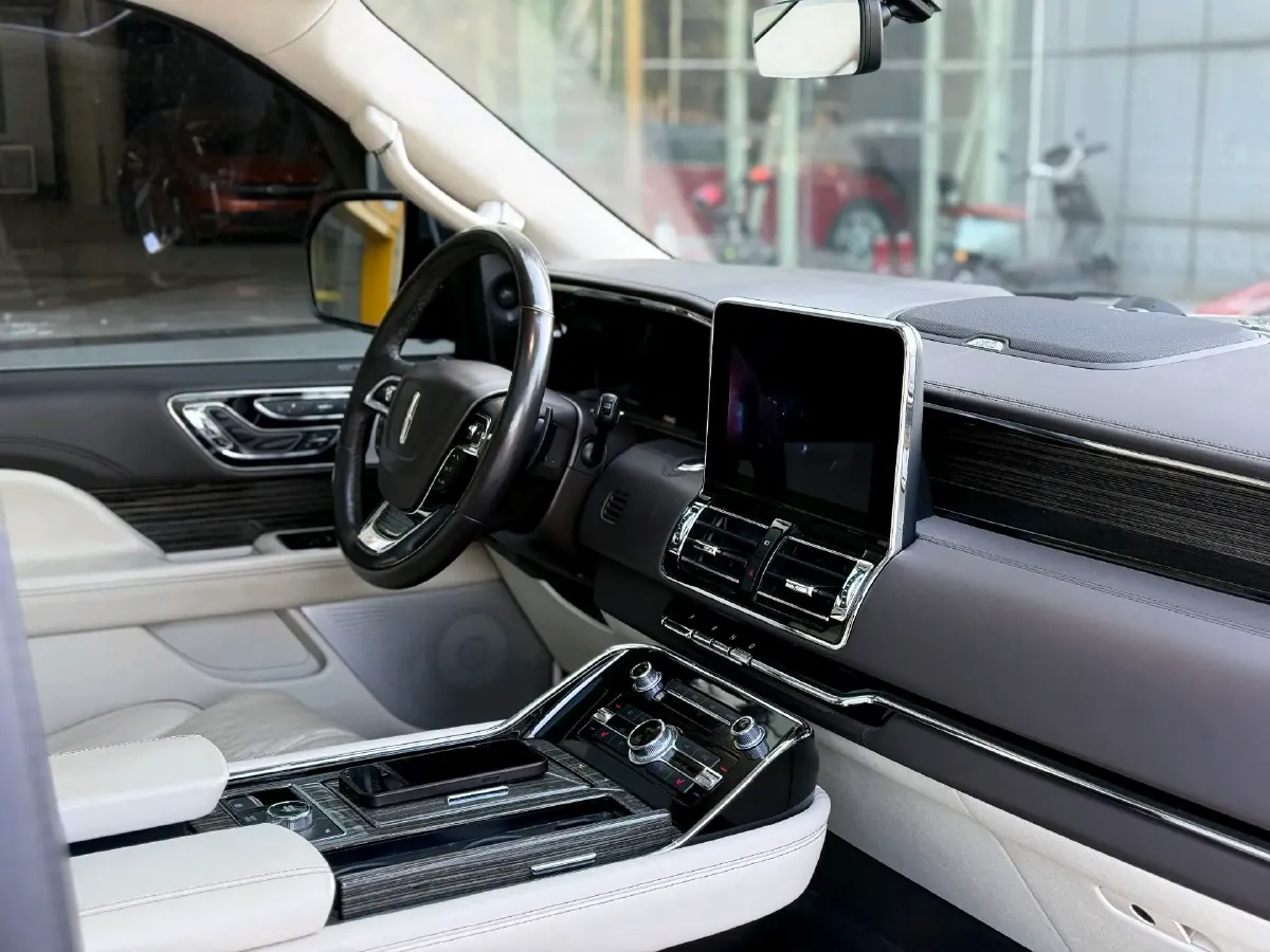 2018 Mercedes-Benz GLS Class 3.0T 333HP V6 9AT,autocango,china used car exporter,china ev exporter,chinese used car exporter,chinese used ev exporter