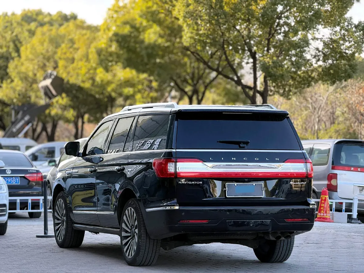 2018 Mercedes-Benz GLS Class 3.0T 333HP V6 9AT,autocango,china used car exporter,china ev exporter,chinese used car exporter,chinese used ev exporter