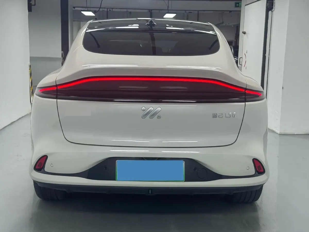 2023 IM LS6 BEV 71KWH,autocango,china used car exporter,china ev exporter,chinese used car exporter,chinese used ev exporter