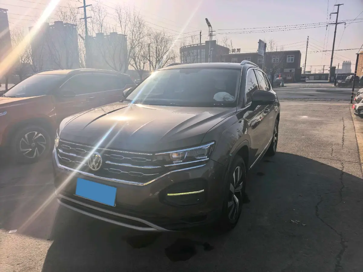 2020 Volkswagen Tayron 2.0T 186HP L4 7DCT
