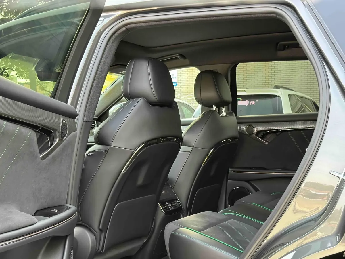 2025 Voyah FREE 1.5T 150HP L4 REEV 43KWH,autocango,china used car exporter,china ev exporter,chinese used car exporter,chinese used ev exporter