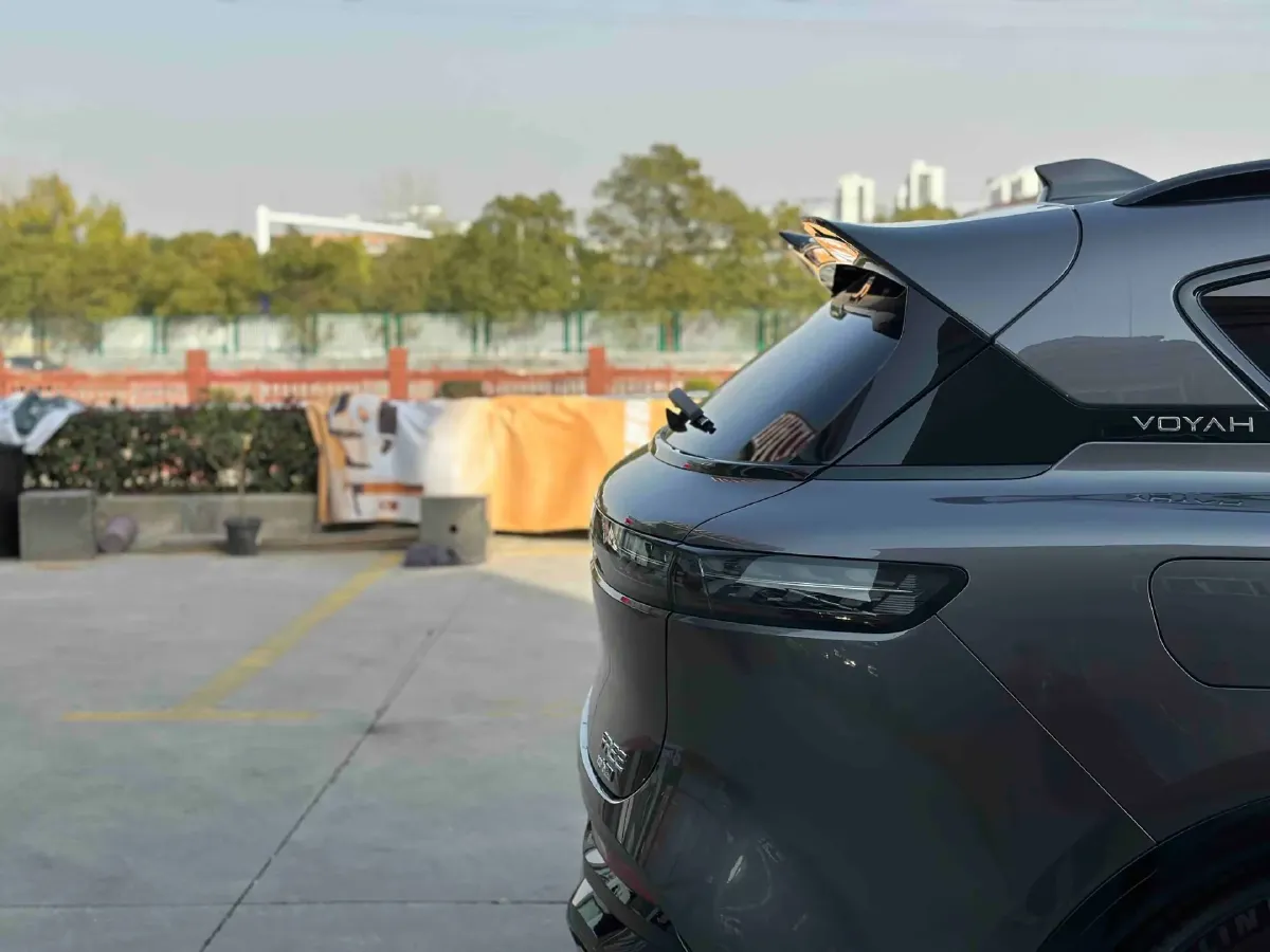 2025 Voyah FREE 1.5T 150HP L4 REEV 43KWH,autocango,china used car exporter,china ev exporter,chinese used car exporter,chinese used ev exporter