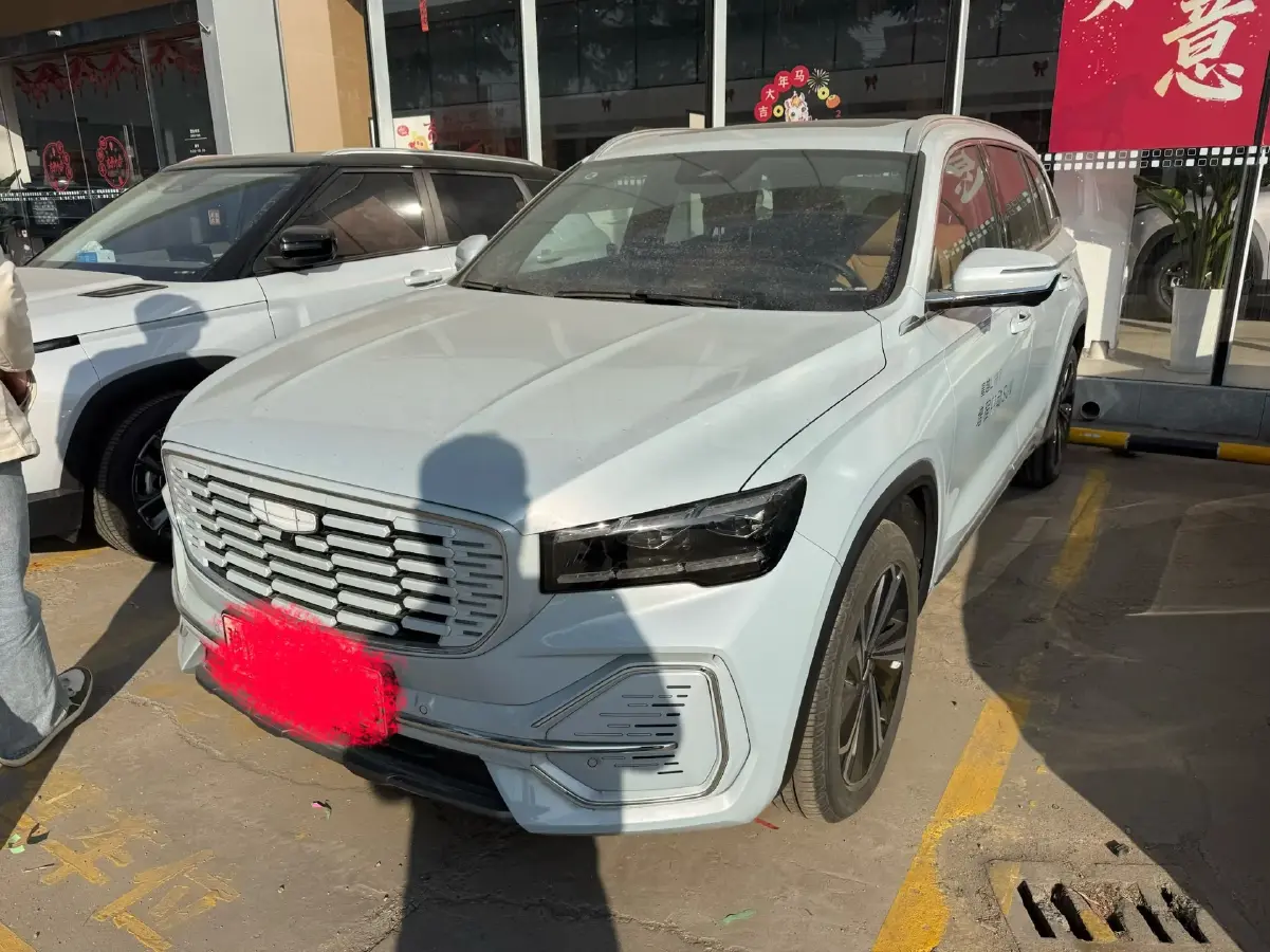 2022 Geely Monjaro 1.5T 150HP L3 3DHT PHEV 41.2KWH