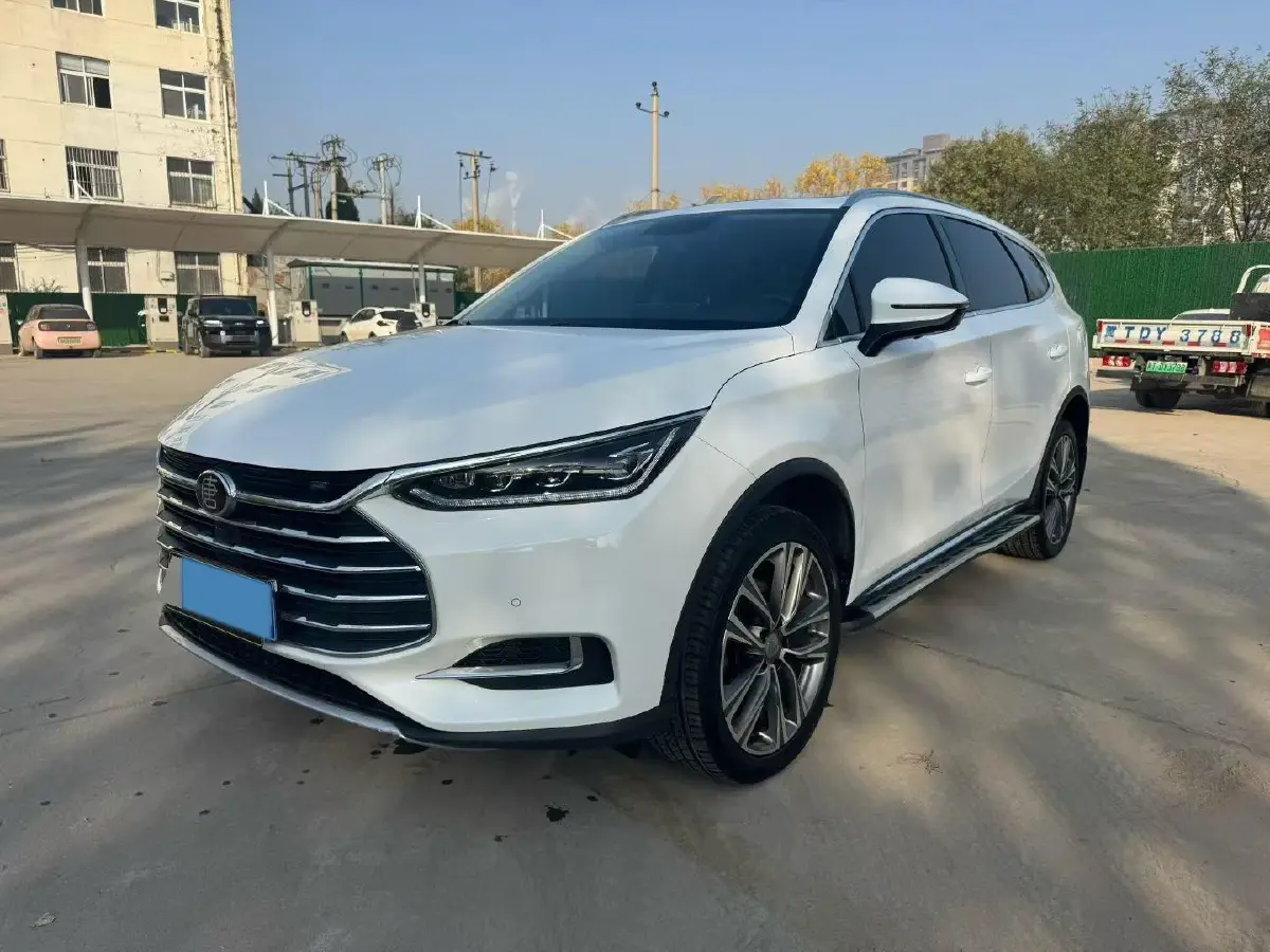 2018 BYD Tang 2.0T 205HP L4 6AT