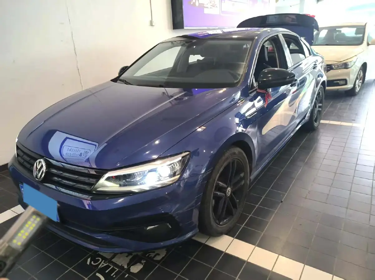 2021 Volkswagen Lamando 1.4T 150HP L4 7DCT