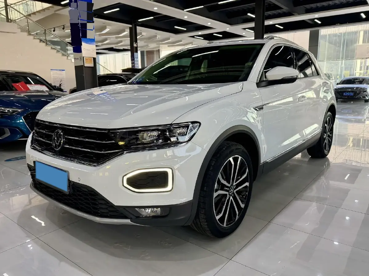 2022 Volkswagen T-Roc 1.4T 150HP L4 7DCT