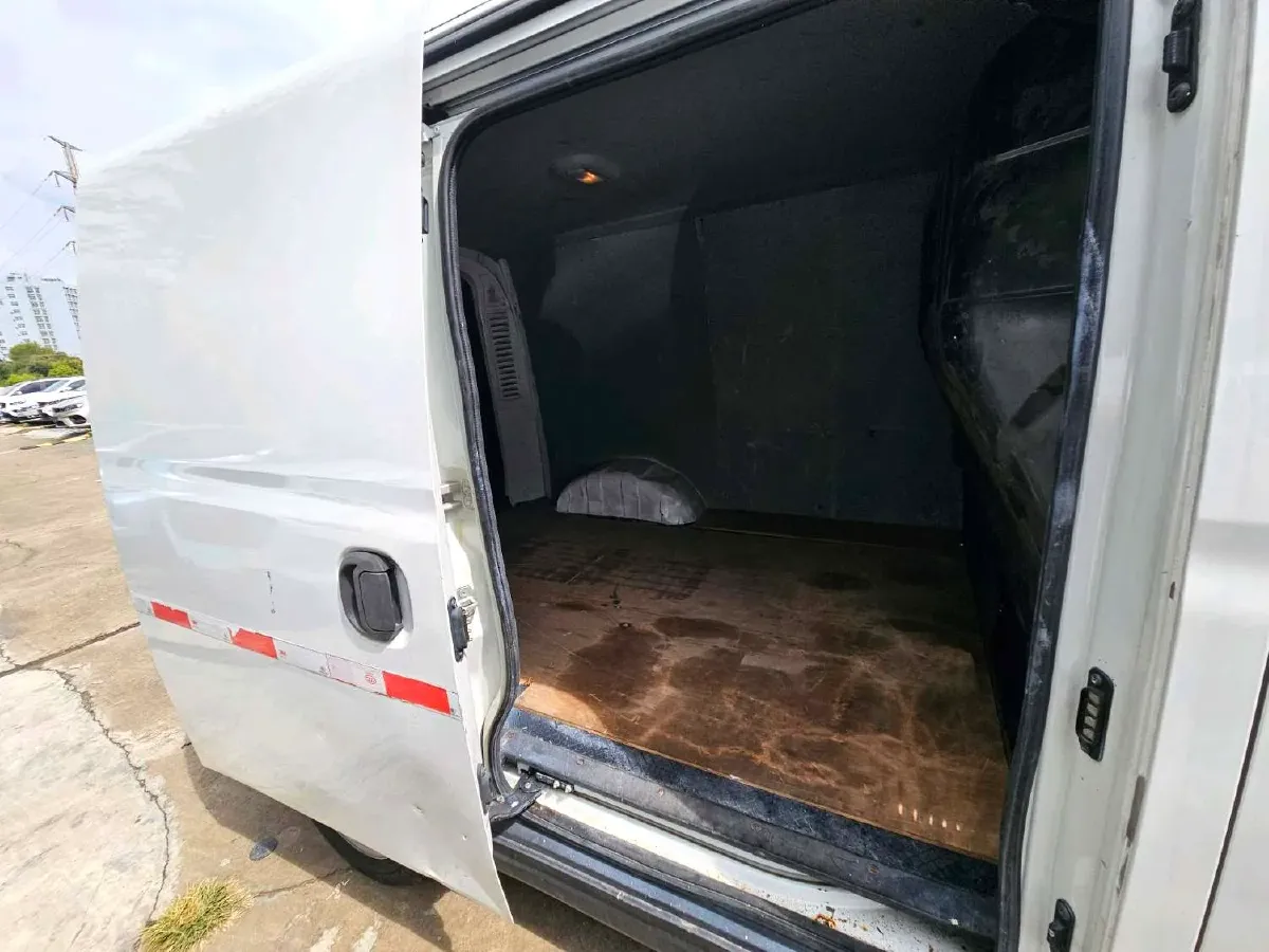 2019 MAXUS EV30 BEV 35KWH,autocango,china used car exporter,china ev exporter,chinese used car exporter,chinese used ev exporter