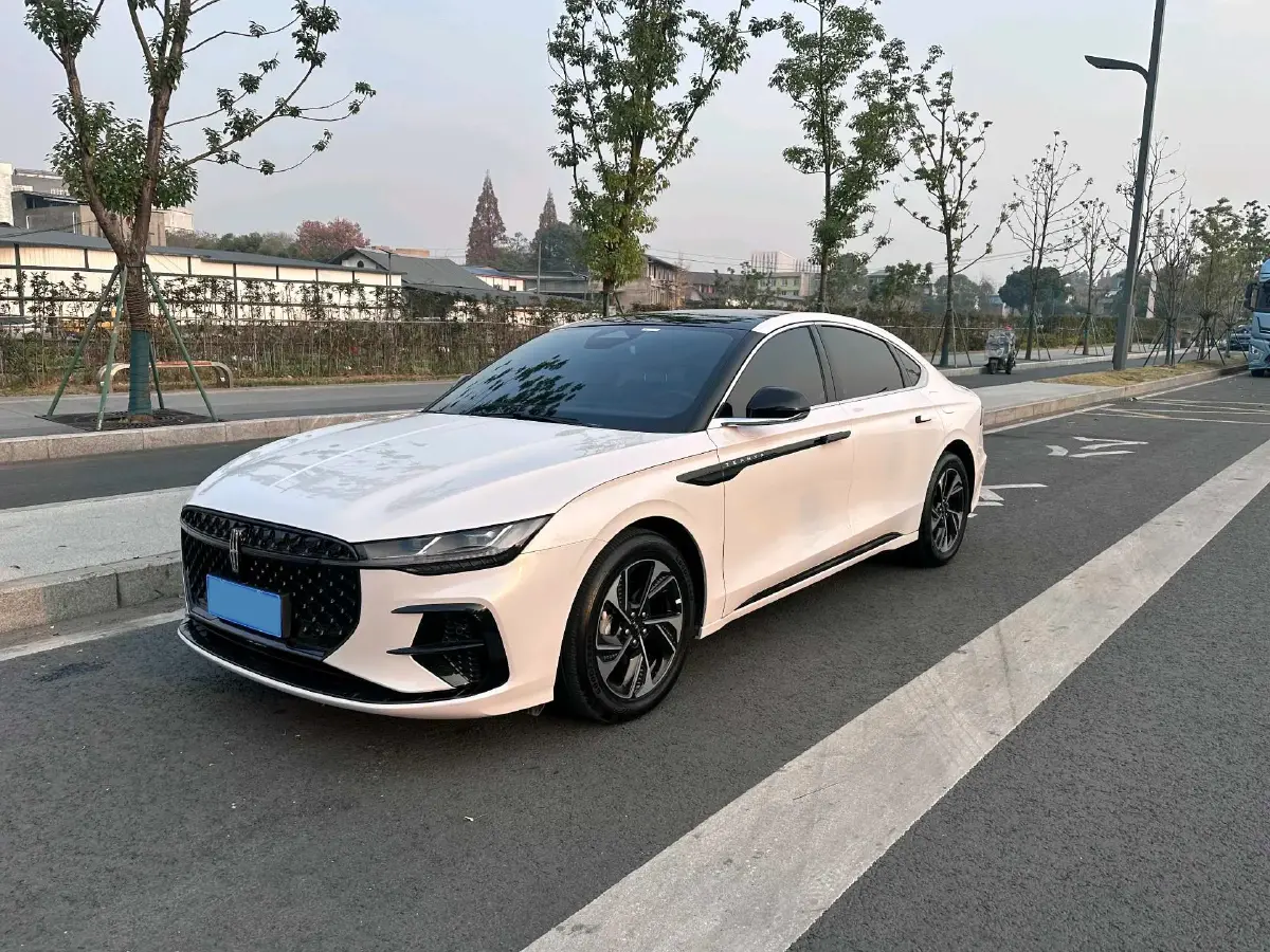 2022 Lincoln Z 2.0T 246HP L4 8AT