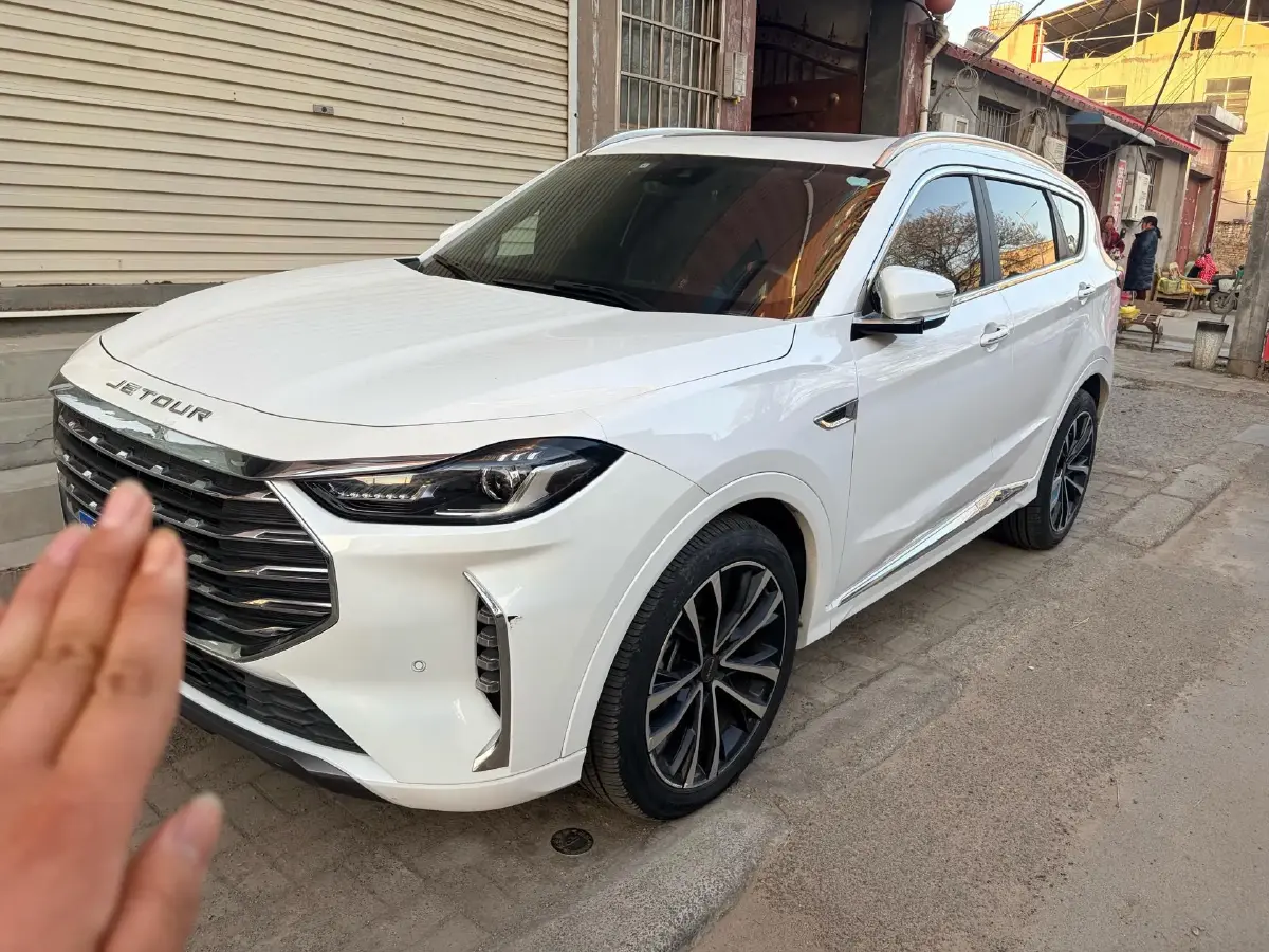 2021 Jetour X70 Plus 1.6T 197HP L4 7DCT