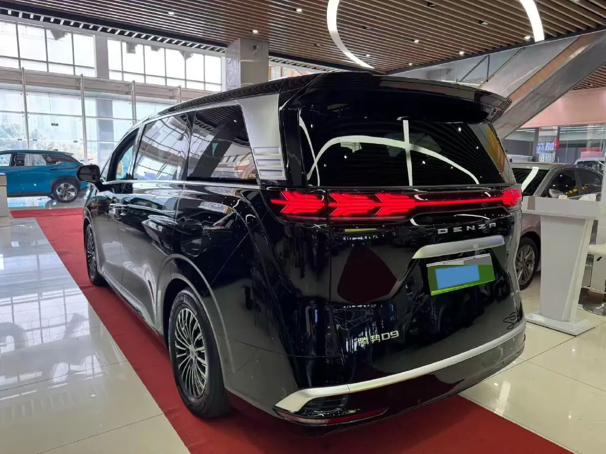 2022 HongQi HS7 3.0T 337HP V6 8AT,autocango,china used car exporter,china ev exporter,chinese used car exporter,chinese used ev exporter