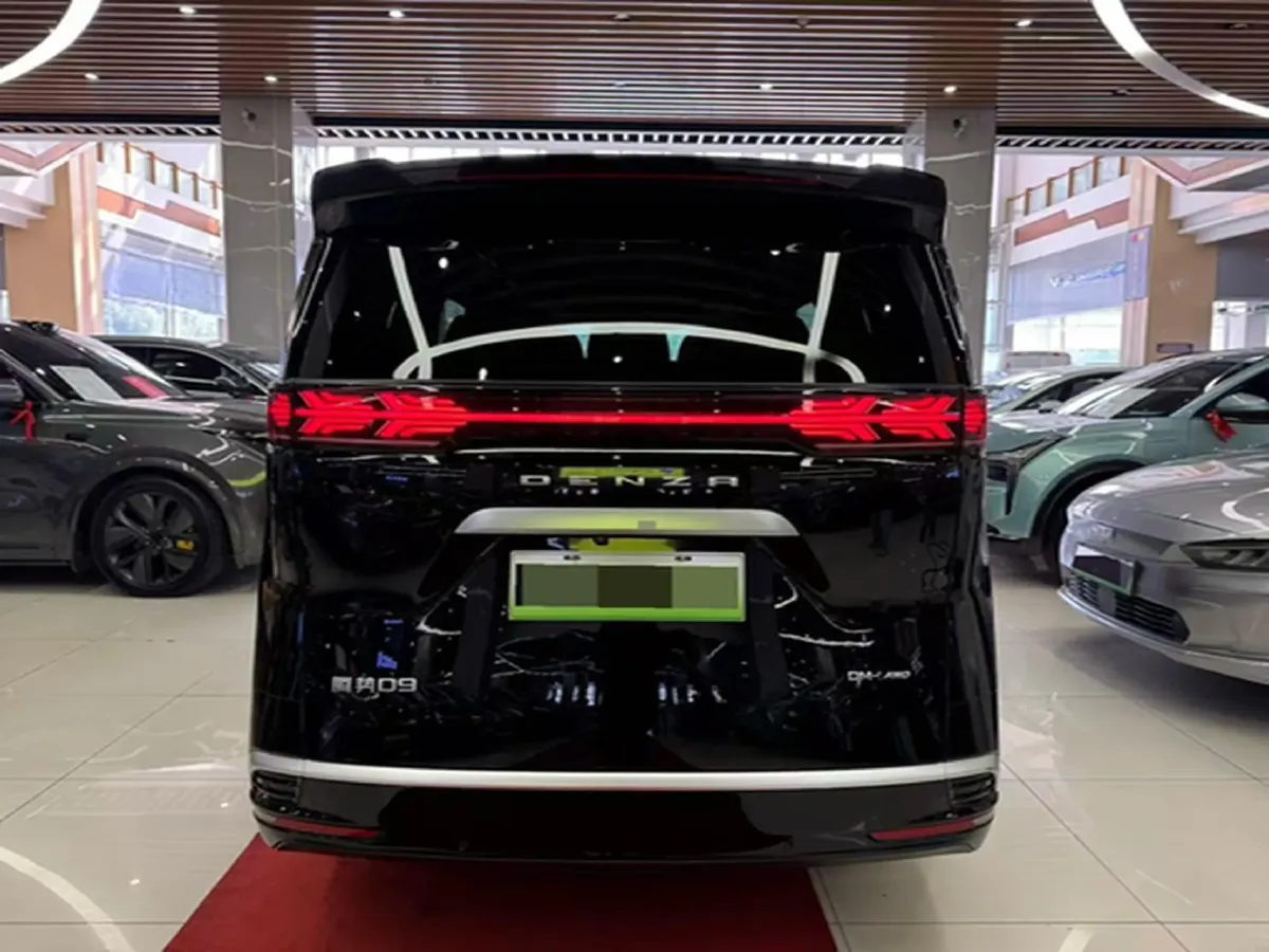 2022 HongQi HS7 3.0T 337HP V6 8AT,autocango,china used car exporter,china ev exporter,chinese used car exporter,chinese used ev exporter