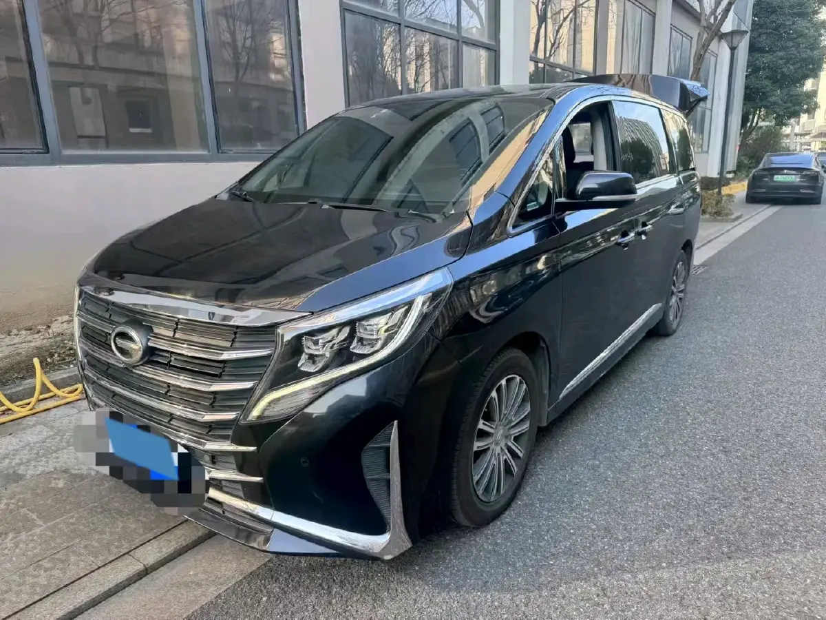 2021 GAC Trumpchi M8 2.0T 252HP L4 8AT