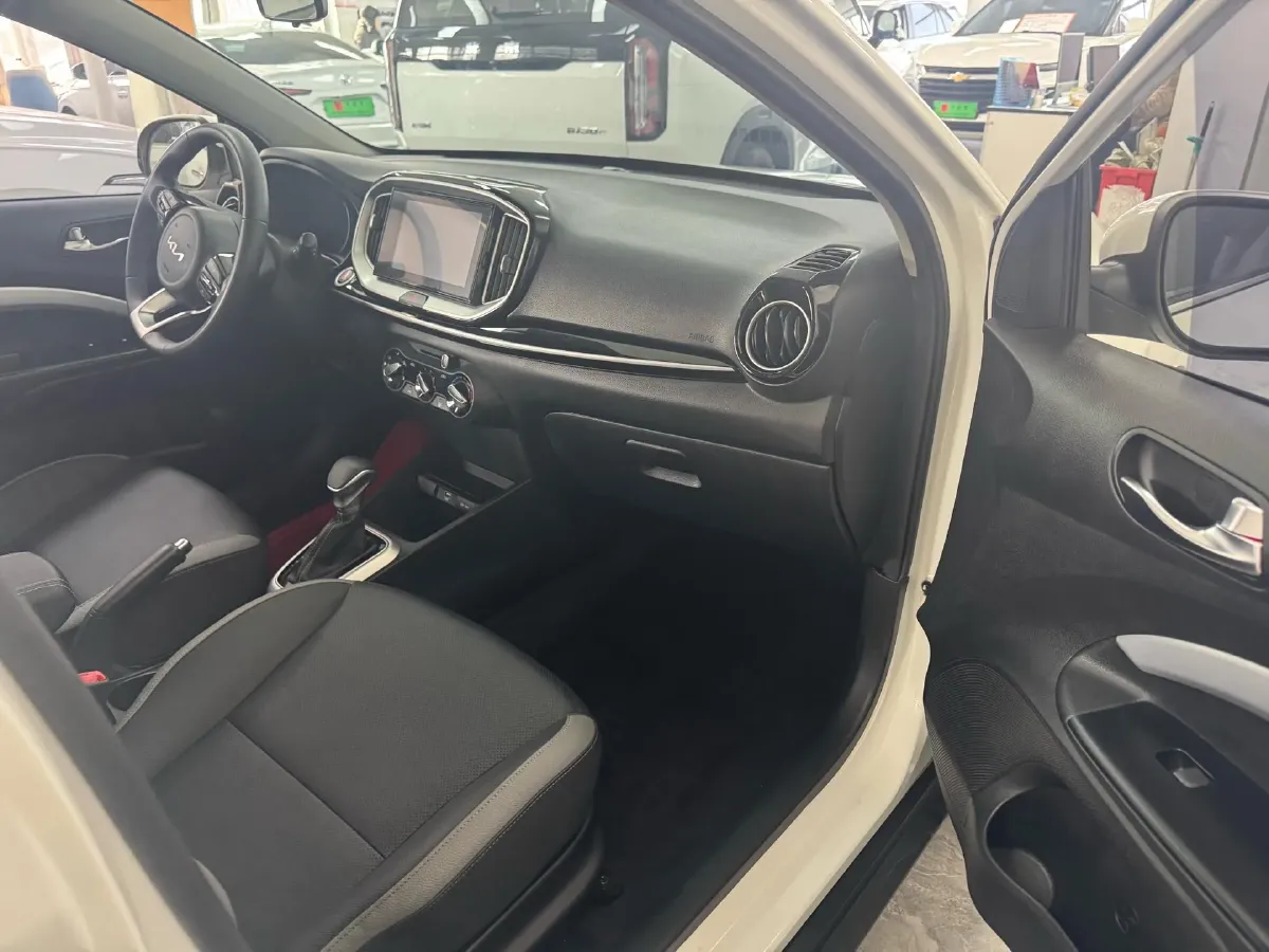 2021 Kia KX1 1.4L 100HP L4 6AT,autocango,china used car exporter,china ev exporter,chinese used car exporter,chinese used ev exporter