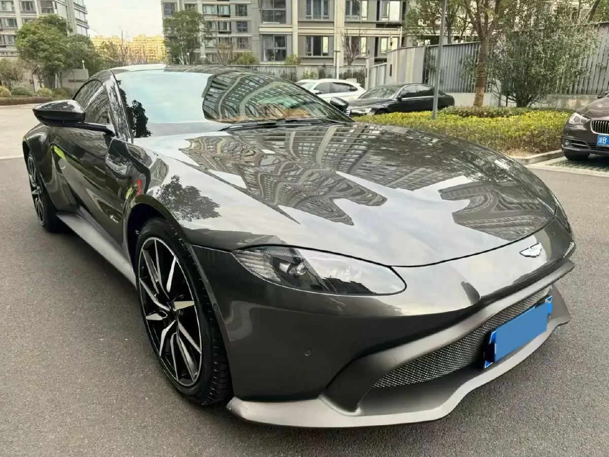 2018 Aston Martin V8 Vantage 4.0T 510HP V8 8AT,autocango,china used car exporter,china ev exporter,chinese used car exporter,chinese used ev exporter