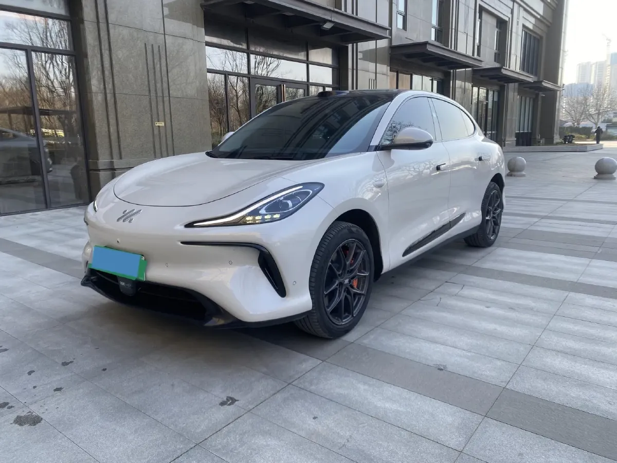 2023 IM LS6 BEV 71KWH,autocango,china used car exporter,china ev exporter,chinese used car exporter,chinese used ev exporter