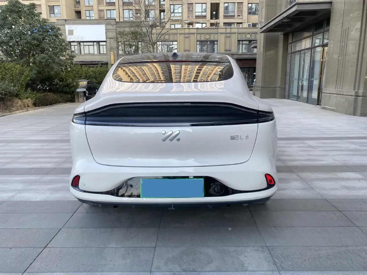 2023 IM LS6 BEV 71KWH,autocango,china used car exporter,china ev exporter,chinese used car exporter,chinese used ev exporter