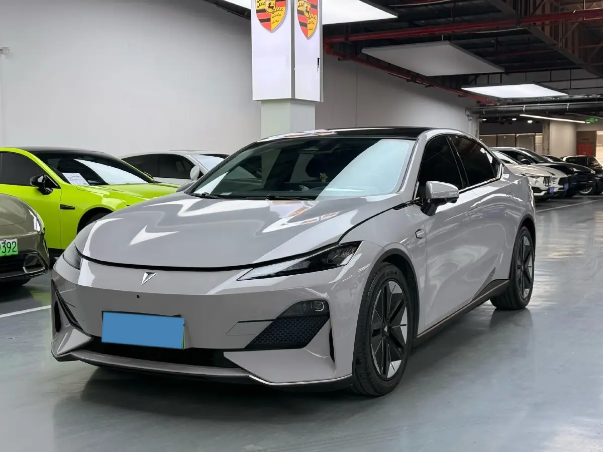 2022 Mazda 3 Axela 2.0L 158HP L4 6AT