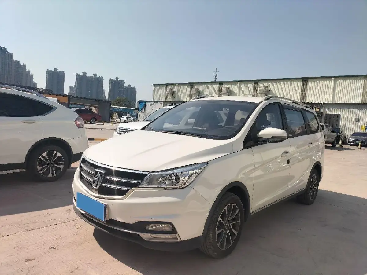 2019 BaoJun 730 1.5T 151HP L4 CVT