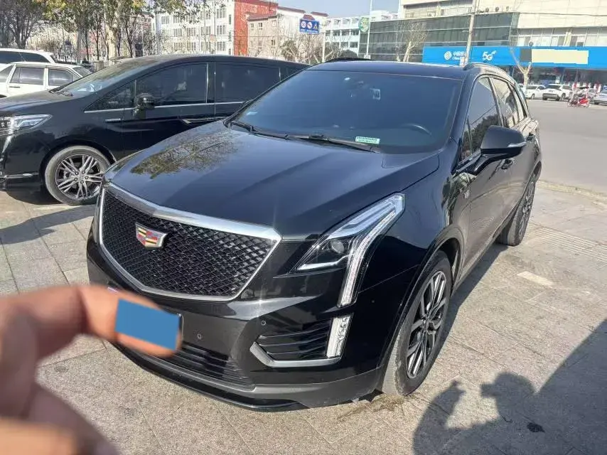 2021 Cadillac XT5 2.0T 237HP L4 9AT