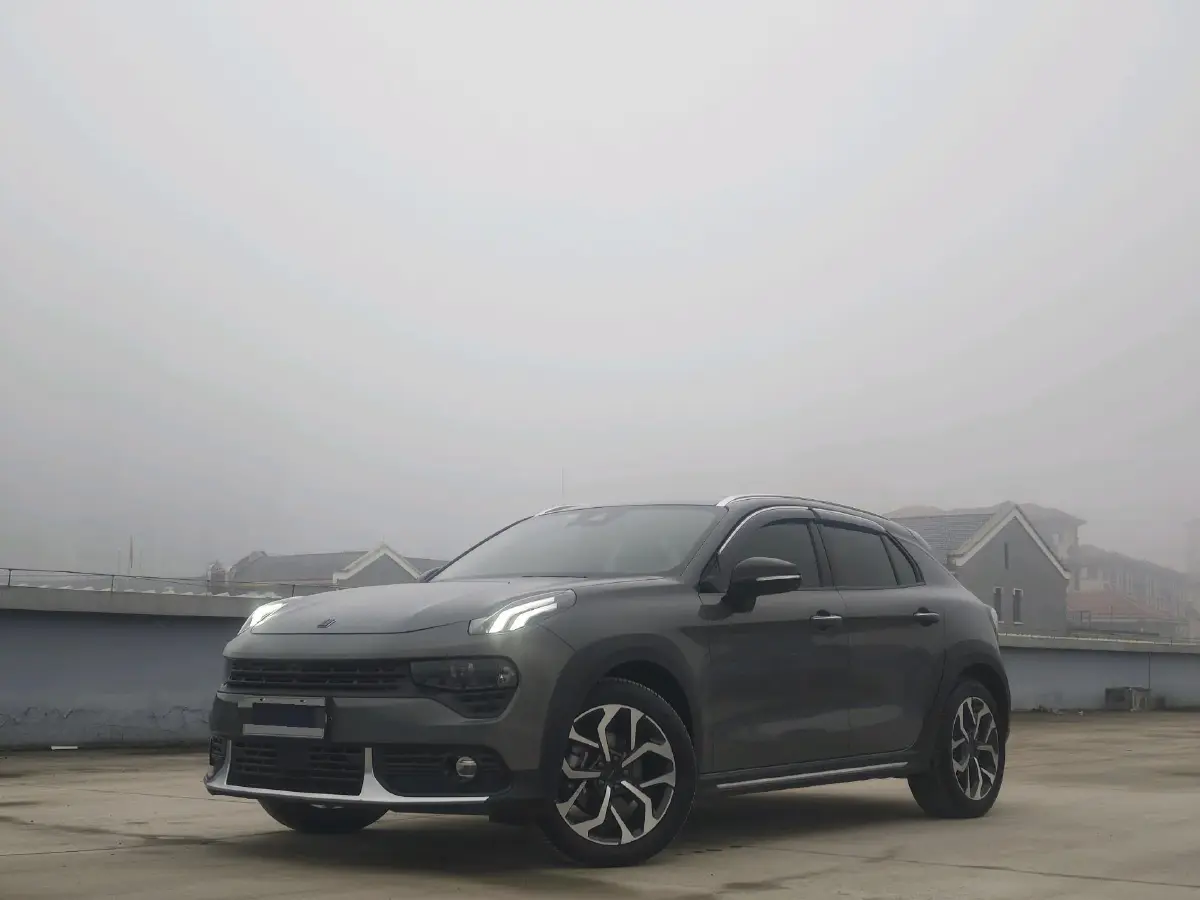 2019 LYNK&CO 02 2.0T 190HP L4 6AT