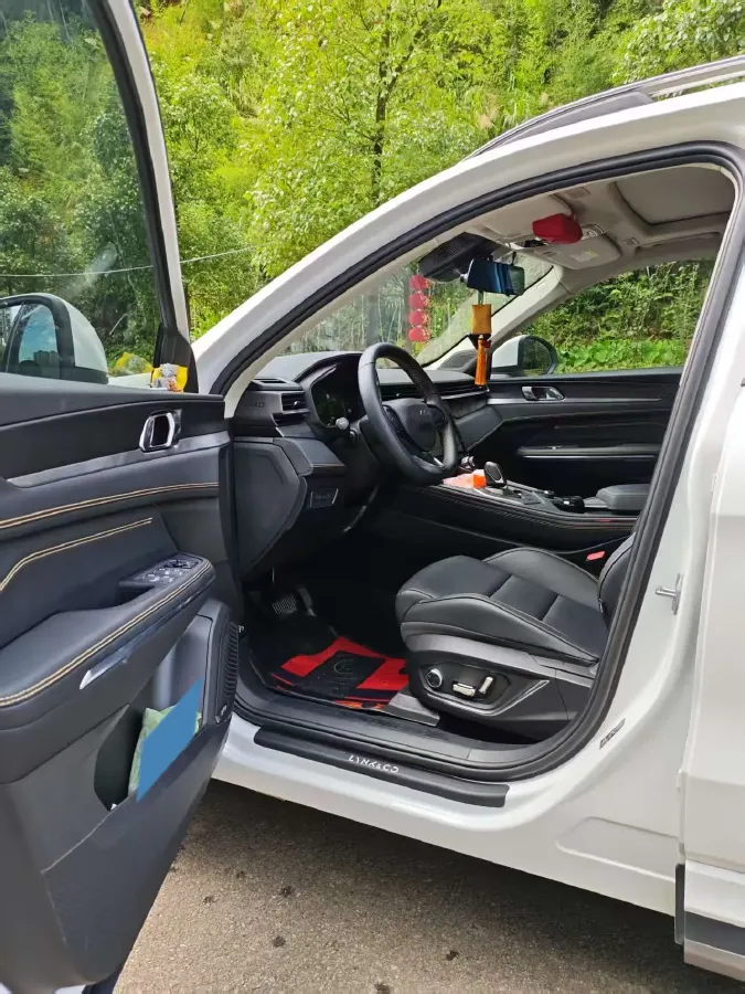 2023 DongFeng Forthing S60 EV BEV 57.2KWH,autocango,china used car exporter,china ev exporter,chinese used car exporter,chinese used ev exporter