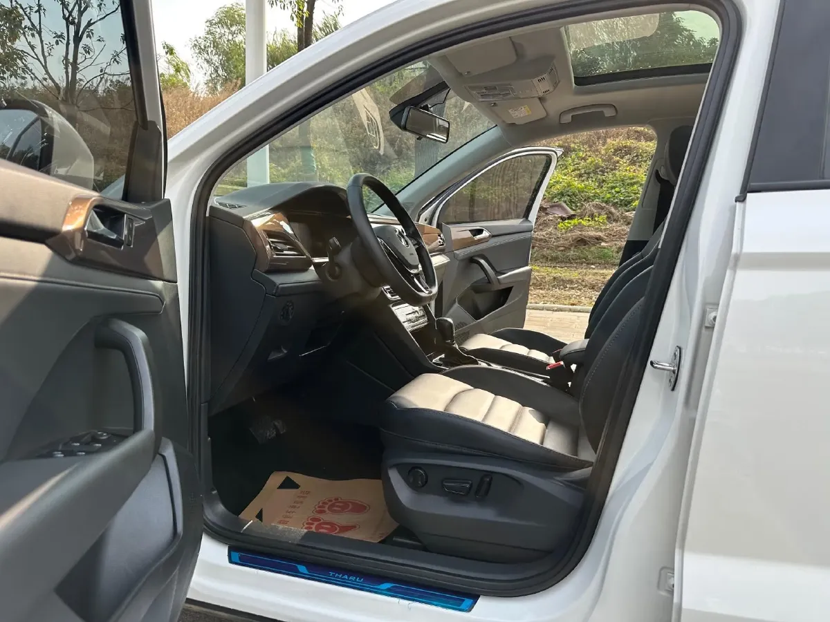 2022 Ford Transit 2.0T 202HP L4 6AT,autocango,china used car exporter,china ev exporter,chinese used car exporter,chinese used ev exporter